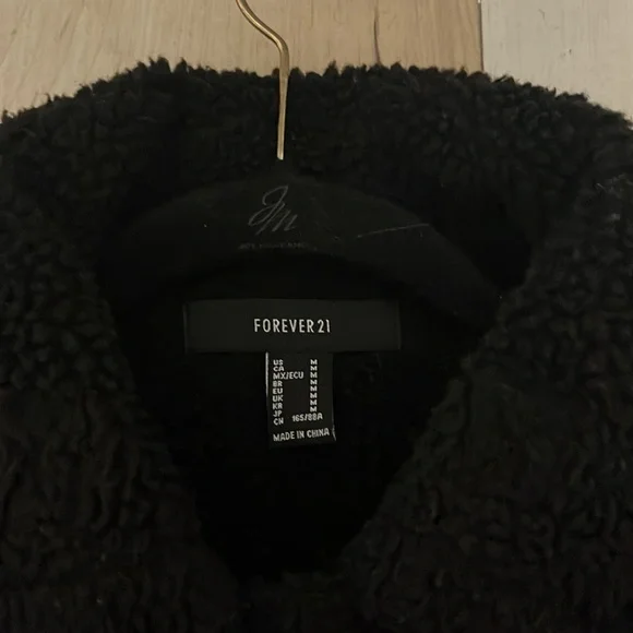 Forever 21 faux leather moto jacket 💫💫 - Picture 16 of 16